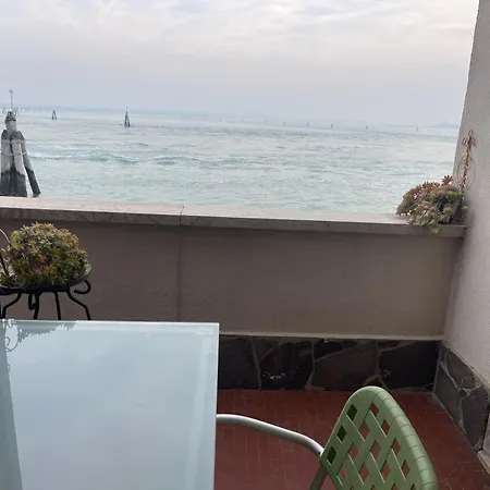 Casa Sulla Laguna 4*