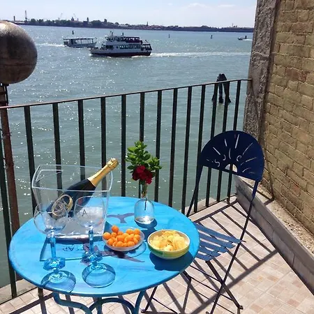 Casa Sulla Laguna Murano