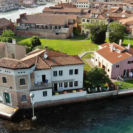 Casa Sulla Laguna Pensionat 4*