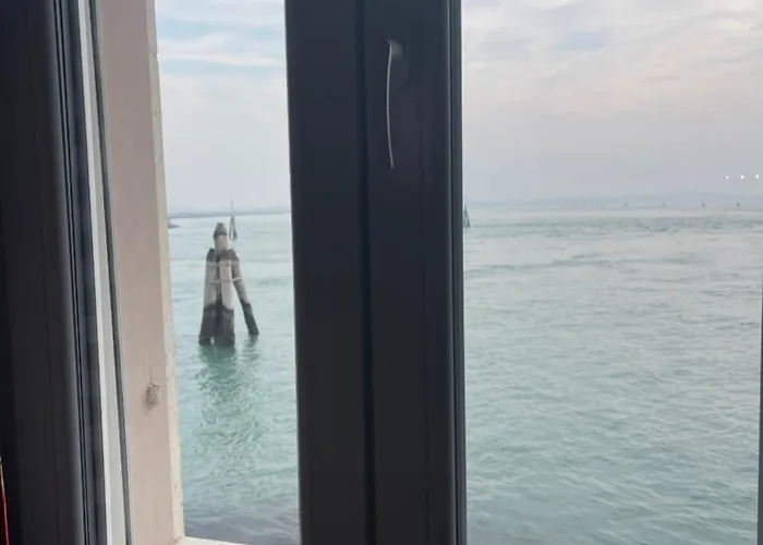Casa Sulla Laguna Affittacamere 4*