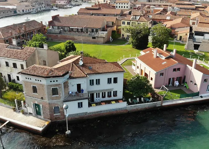 Casa Sulla Laguna Affittacamere 4*