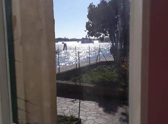 Casa Sulla Laguna Affittacamere